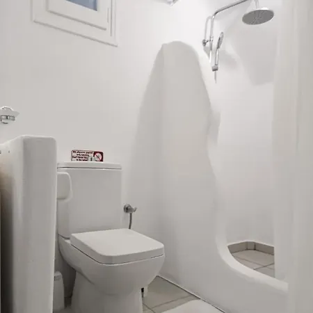 Spiti Marie In Aspro Xorio Parikia (Paros)
